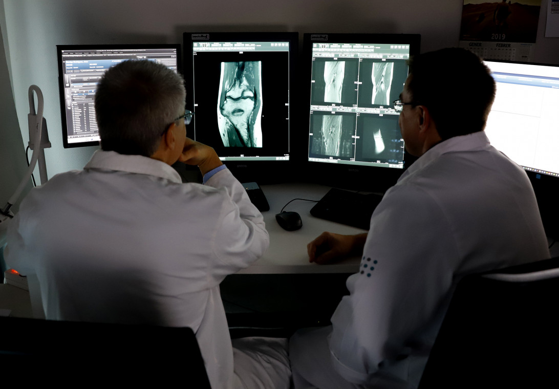 Esta imagen ilustra que: Els radiòlegs de Son Espases alerten de les lesions que pot provocar fer esport sense una preparació correcta