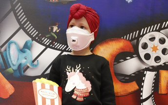 Son Espases estrena una sala de cinema per als infants ingressats 