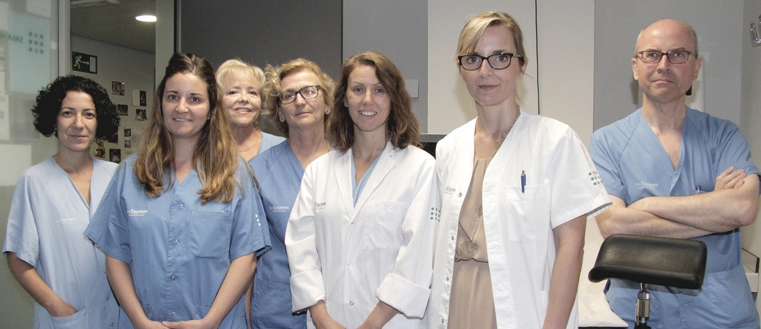 Esta imagen ilustra que: La Unitat de Reproducció aconsegueix el primer naixement d’un nadó sense cap malaltia genètica gràcies al diagnòstic preimplantacional