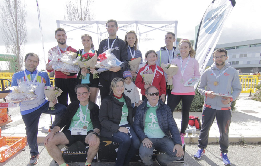 Esta imagen ilustra que: 655 corredores participan en la Primera Cursa Son Espases