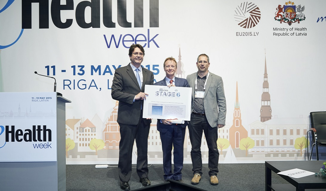 Esta imagen ilustra que: El Hospital Universitario Son Espases obtiene el nivel 6 de HIMSS Analytics Europe