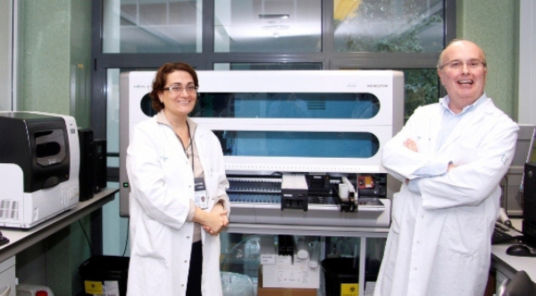 Esta imagen ilustra que: Son Espases incorpora nuevas técnicas para la detección precoz del virus del papiloma humano de alto riesgo, reduciendo las posibilidades de aparición de un cáncer de cuello uterino