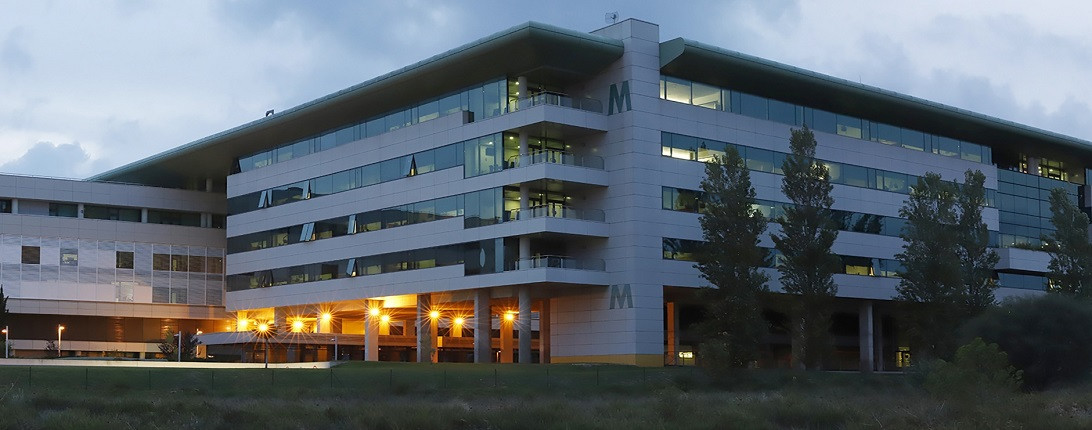 Esta imagen ilustra que: La Coordinación Hospitalaria de Trasplantes de Son Espases, premiada por ALCER en el V Encuentro de Pacientes Renales y Familiares