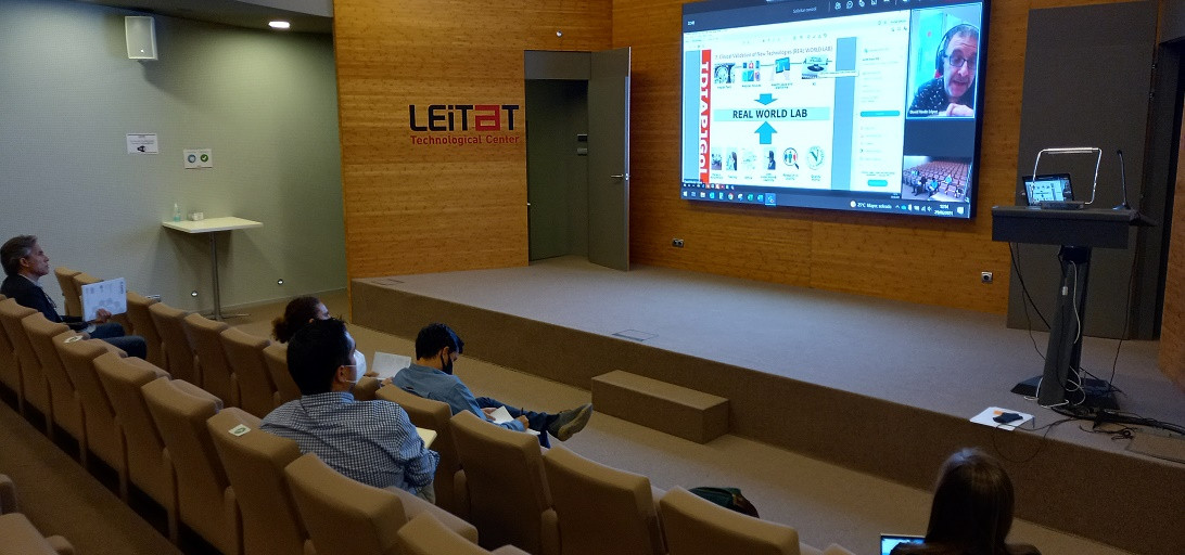 Esta imagen ilustra que: Professionals de Son Espases visiten centres d’innovació de Catalunya