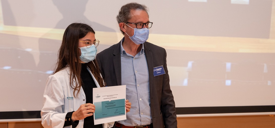 Esta imagen ilustra que: Son Espases lliura els Premis d'Investigació 2021