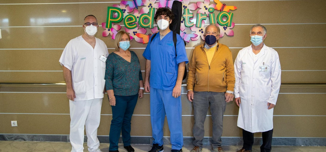 Esta imagen ilustra que: 157 niños ingresados en Son Espases se beneficiaron de la Musicoterapia durante el 2021