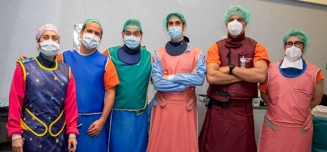 Esta imagen ilustra que: La Unidad del Dolor implanta una técnica pionera en Balears para tratar el dolor producido por una hernia discal