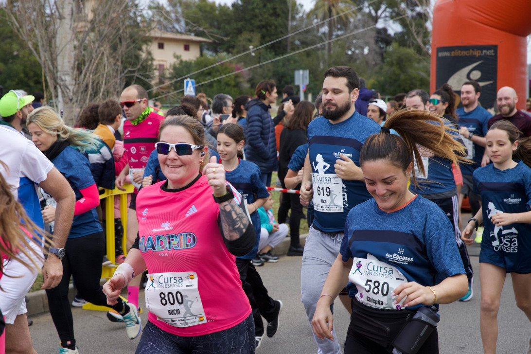 Esta imagen ilustra que: 657 corredors participen a la VII Cursa Son Espases