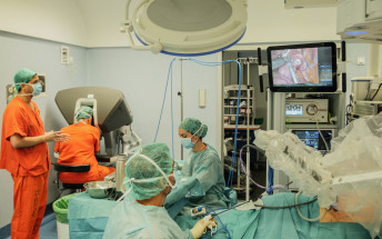 Son Espases fa les primeres cirurgies toràciques robòtiques a la sanitat pública balear