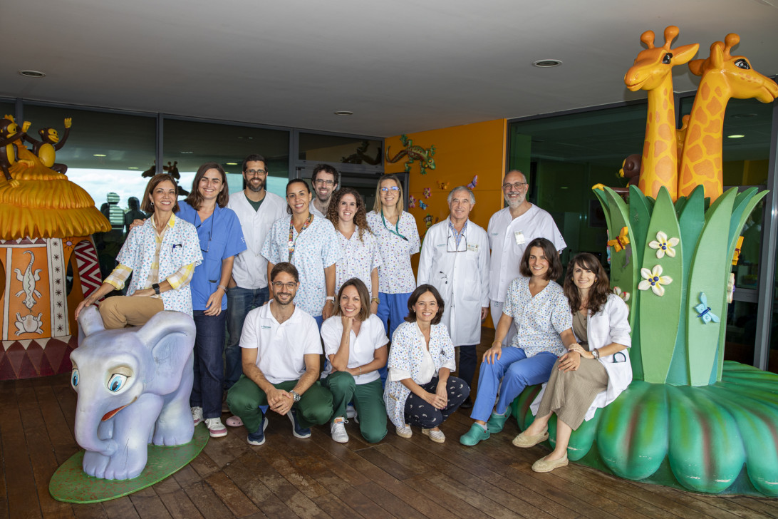 Esta imagen ilustra que: Son Espases ofrece atención paliativa pediátrica continuada las 24 horas, todos los días del año