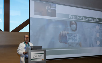 El estudio del Servicio de Neumología sobre la personalización del tratamiento del asma grave, seleccionado como el artículo con más impacto de 2025  por la revista CHEST